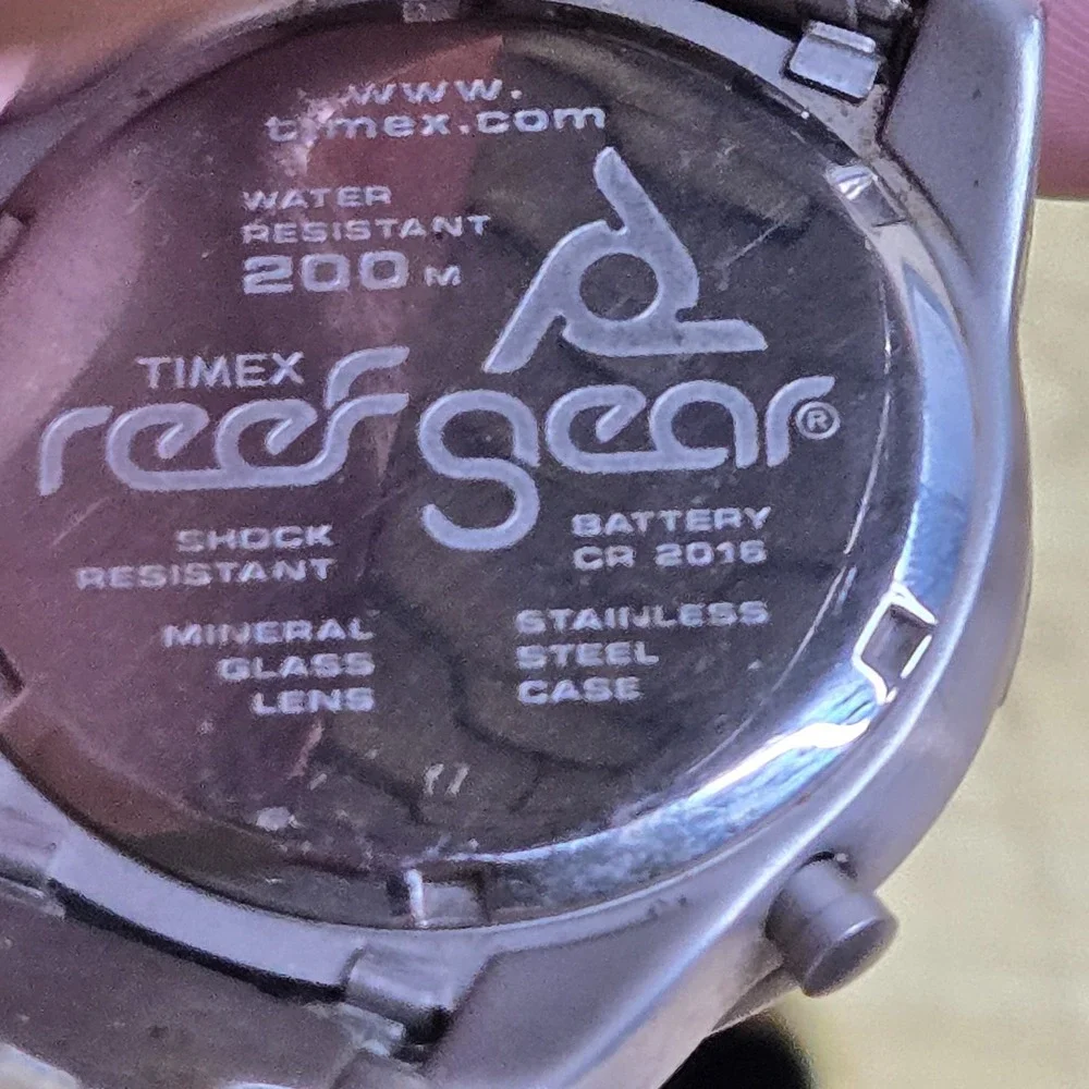 Timex Reef Gear Indiglo 200M Diver Watch Stainless Steel Date 007267 new battery